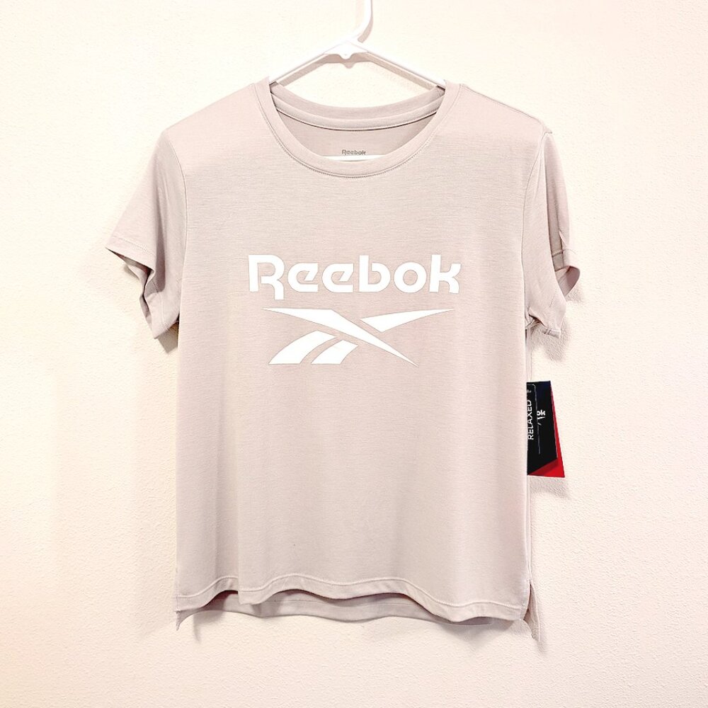 Reebok Crew Neck Tee-Shirt, Soft Athleisure Shirt Size Small